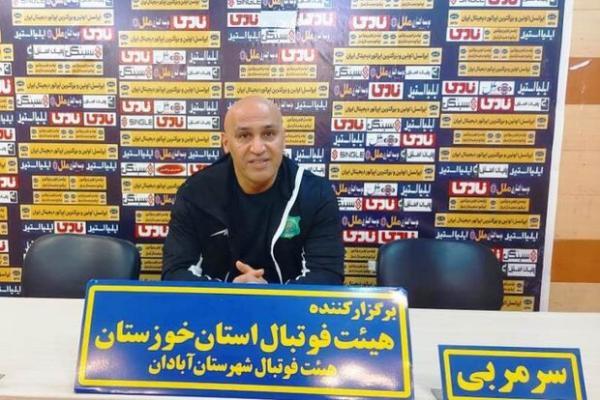 بازیکنان برای آبروی شهر بازی کردند ، مسئولان مشکل مالی را بازیکنان برای آبروی شهر بازی کردند ، مسئولان مشکل مالی را حل کنند