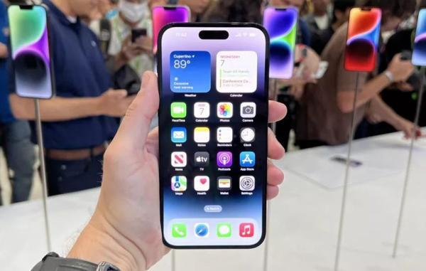 نام آیفون مجهز به USB، C شاید آیفون 15 اولترا باشد