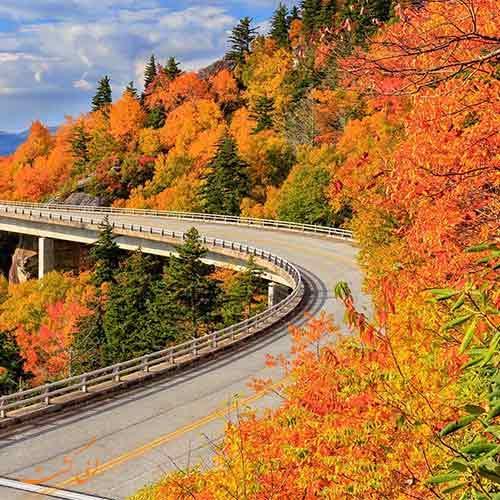 شهرهایی که در آذر گردشگران را به خود جذب می نماید